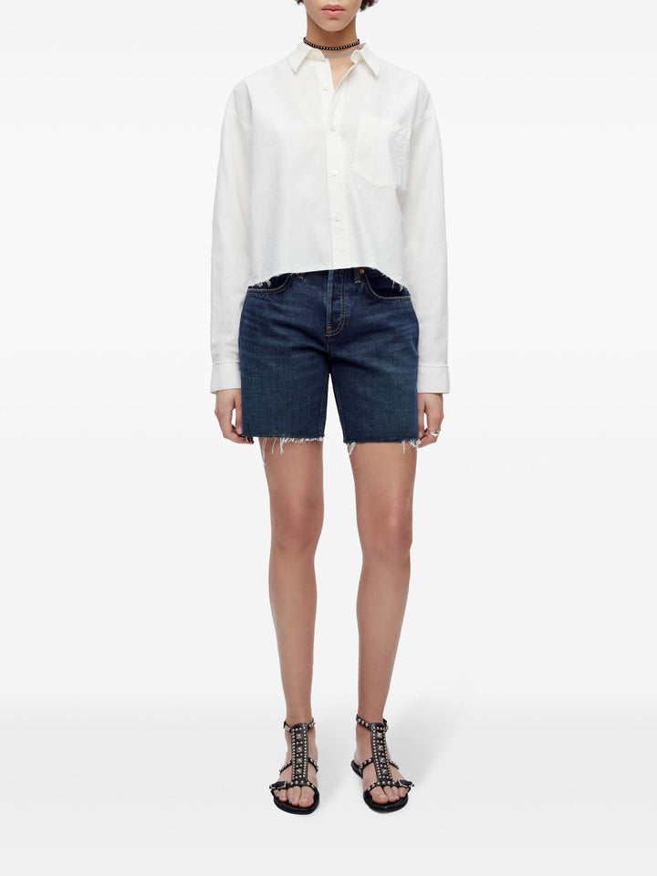 Quần short cắt ngắn kiểu Boyfriend