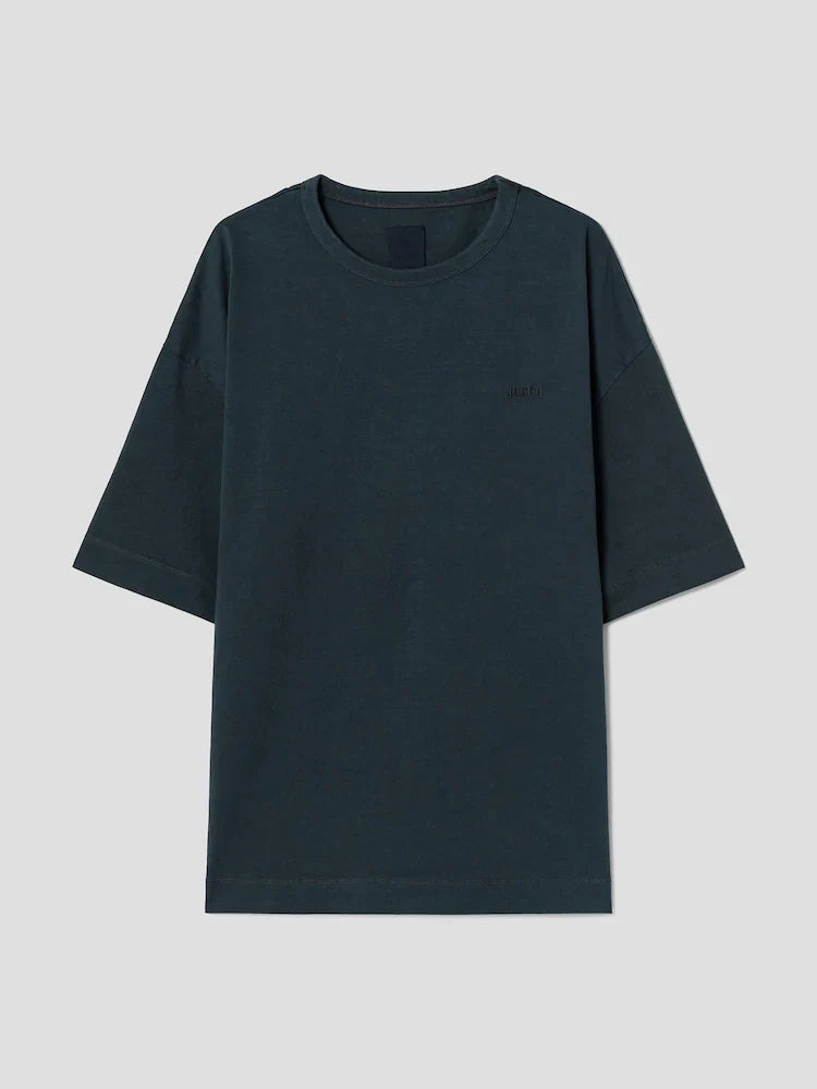 Áo thun in hoa nhuộm pigment