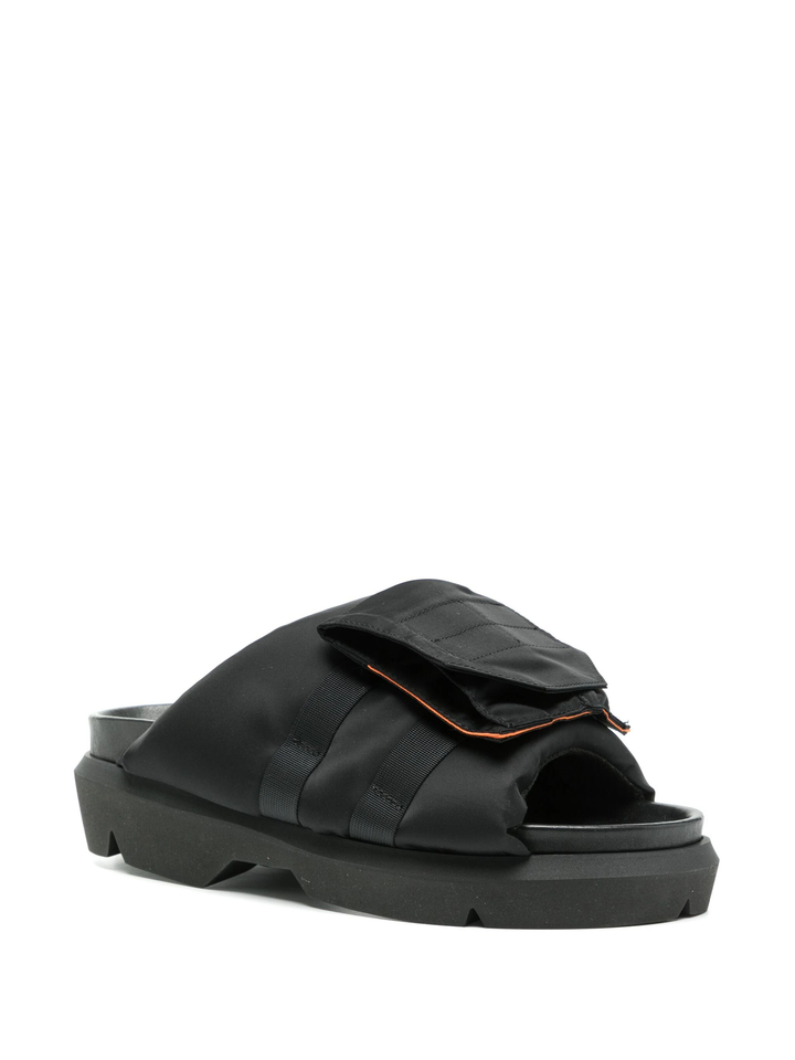 Pockets Slides