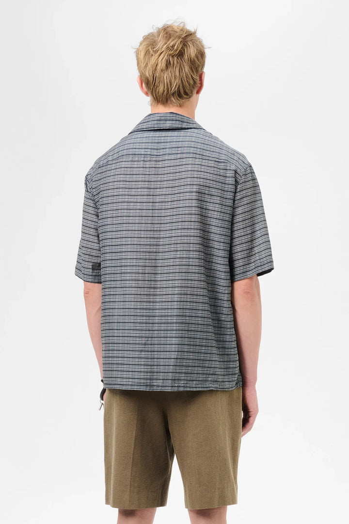 Áo sơ mi ngắn tay Heusen