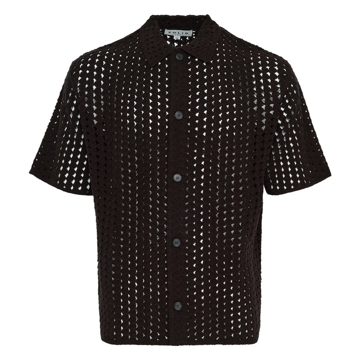 Áo sơ mi ngắn tay cắt khoét