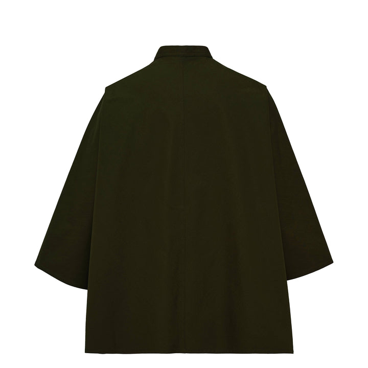 Áo cổ đứng với tay áo bồng