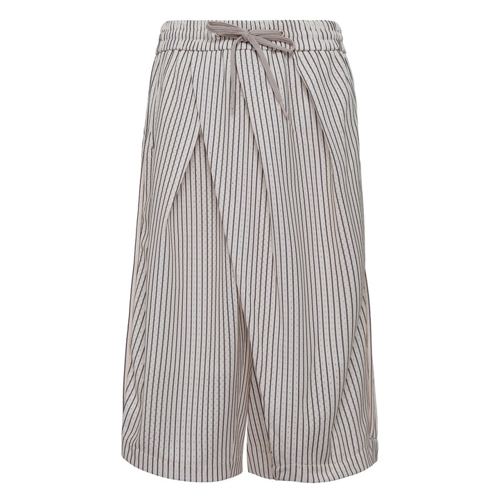 Quần shorts bóng rổ Reid xếp ly