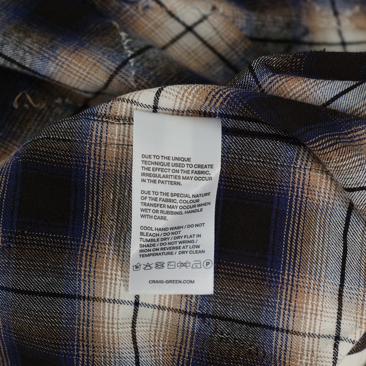 Áo sơ mi kẻ sọc tách đôi