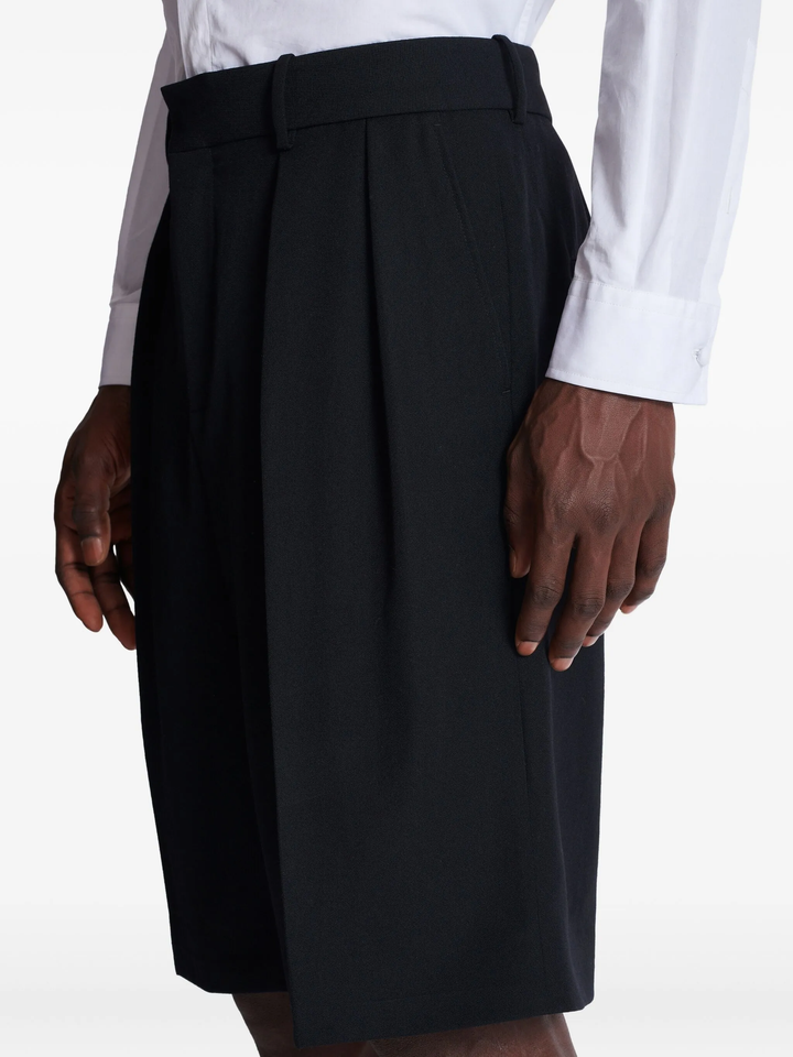 Quần Bermuda xếp ly