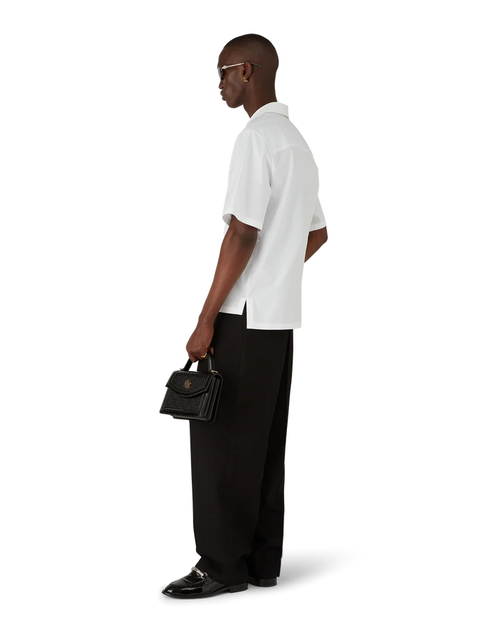 Áo sơ mi ngắn tay thêu chữ monogram