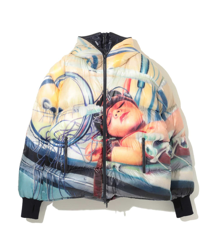 Áo khoác puffer in họa tiết