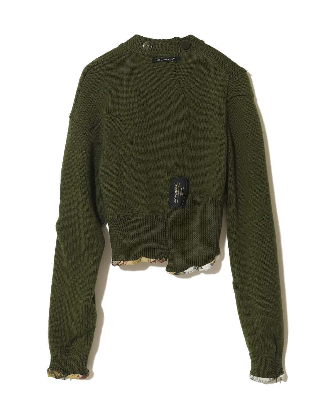 Áo cardigan bất đối xứng cắt và may