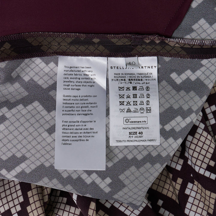 Quần satin họa tiết rắn