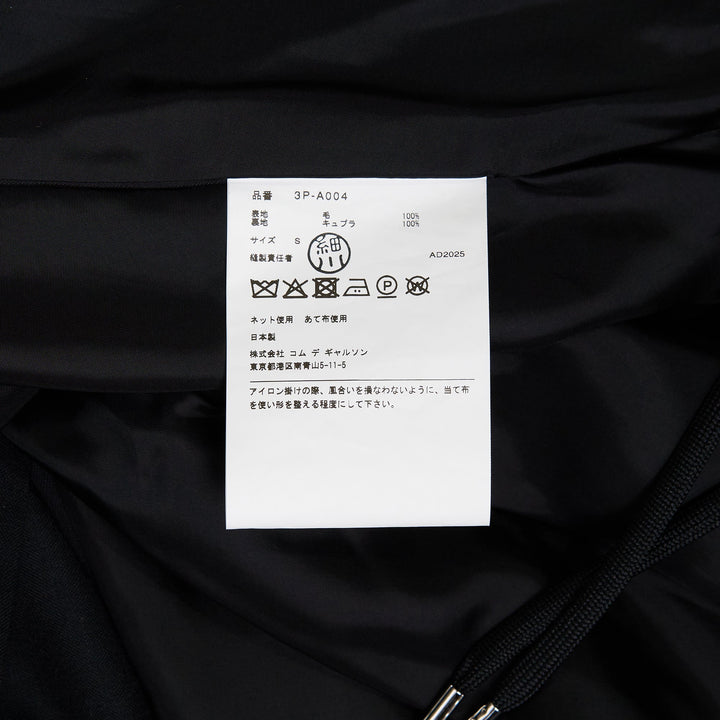 Váy yếm Tropical bằng len