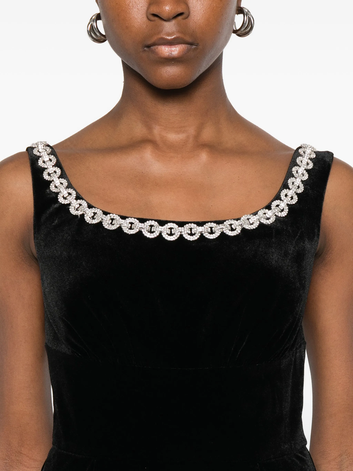 Đầm Mini Nhung Đen