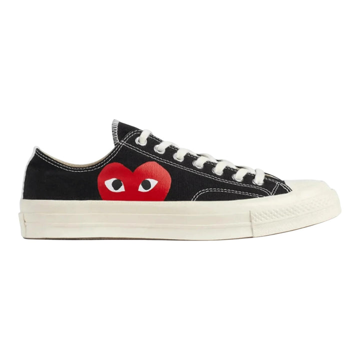 Club21 - COMME des GARCONS PLAY CONVERSE - Converse Big Heart Low Top - SNEAKERS - Black