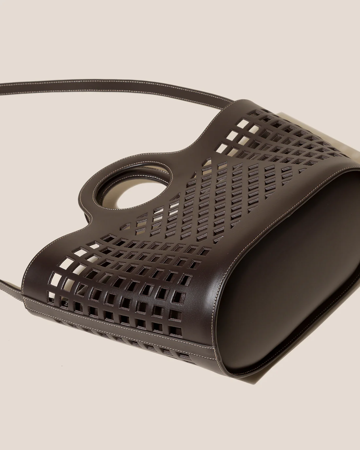 Colmado 鏤空皮包