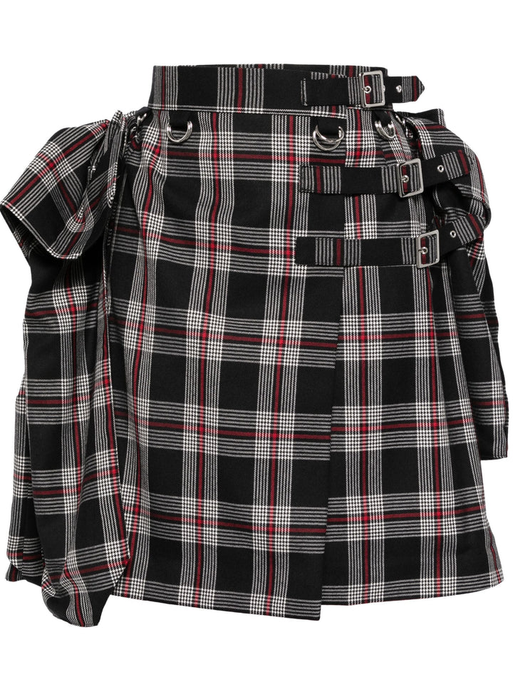 Chân váy kẻ caro với khóa