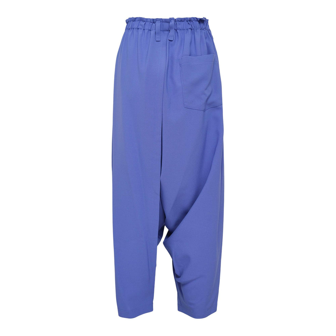 Club21 - 132 5. ISSEY MIYAKE - Seamless Woven Pants - WOVEN PANTS - Blue Lotus