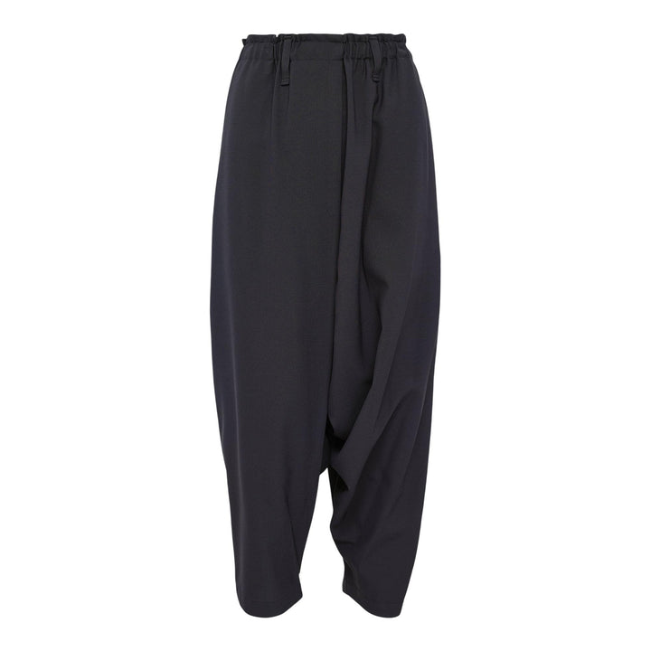 Club21 - 132 5. ISSEY MIYAKE - Seamless Woven Pants - WOVEN PANTS - Iron Gray