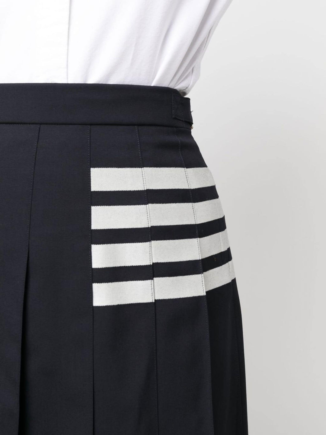 Navy Wool Plain Weave Pleated 4-Bar Skirt