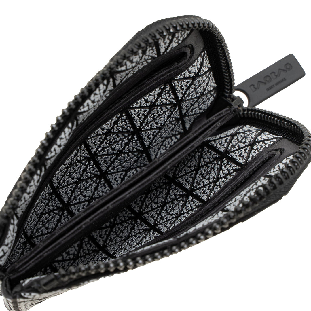 Noise Clam Wallet