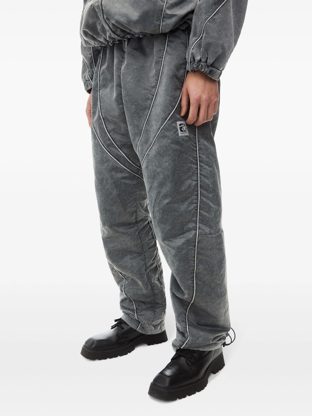 Relaxed Fit Jogger Pant With Piped Seams