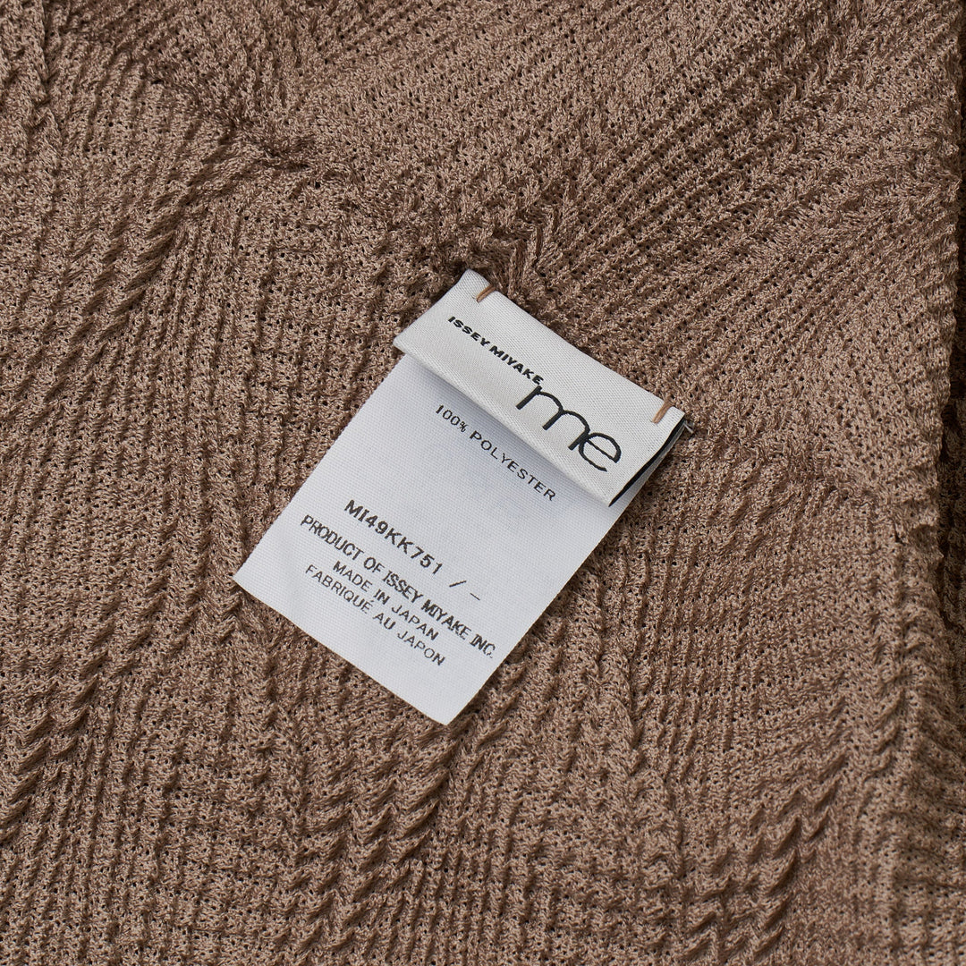Wave Knit Stretch Pleats Top