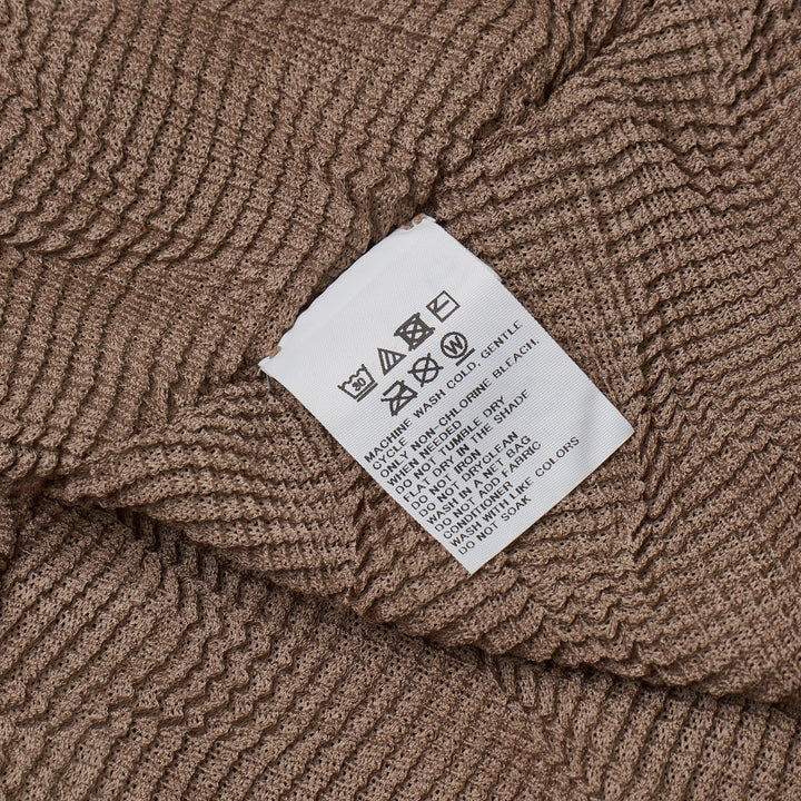 Wave Knit Stretch Pleats Top