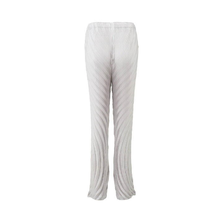 Nuance Pleats Solid Pants