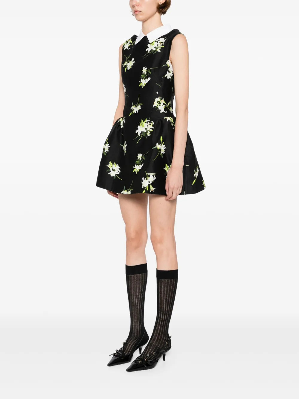 فستان بدون أكمام بتصميم رقع على شكل قبة القميص