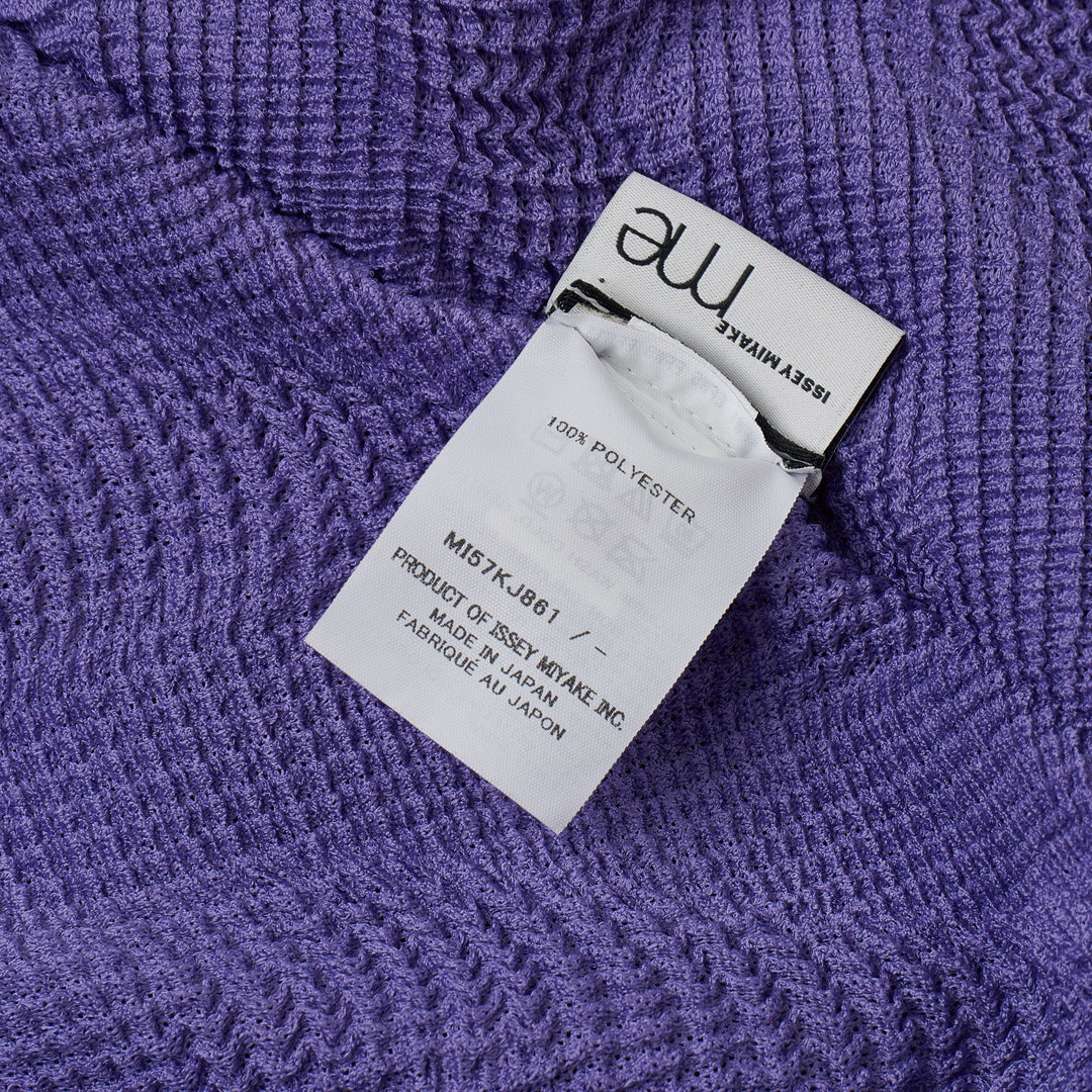 Wave Knit Stretch Pleats Top