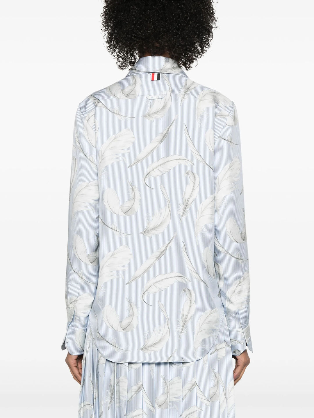 قميص نسائي سهل الارتداء من حرير تويل مطبوع بريش