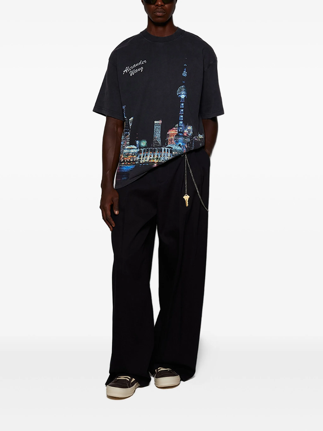 Tailored Pants With Chain