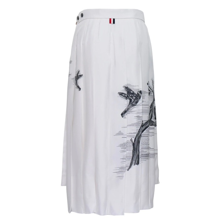 Classic Knee Dropped Back Pleated Skirt