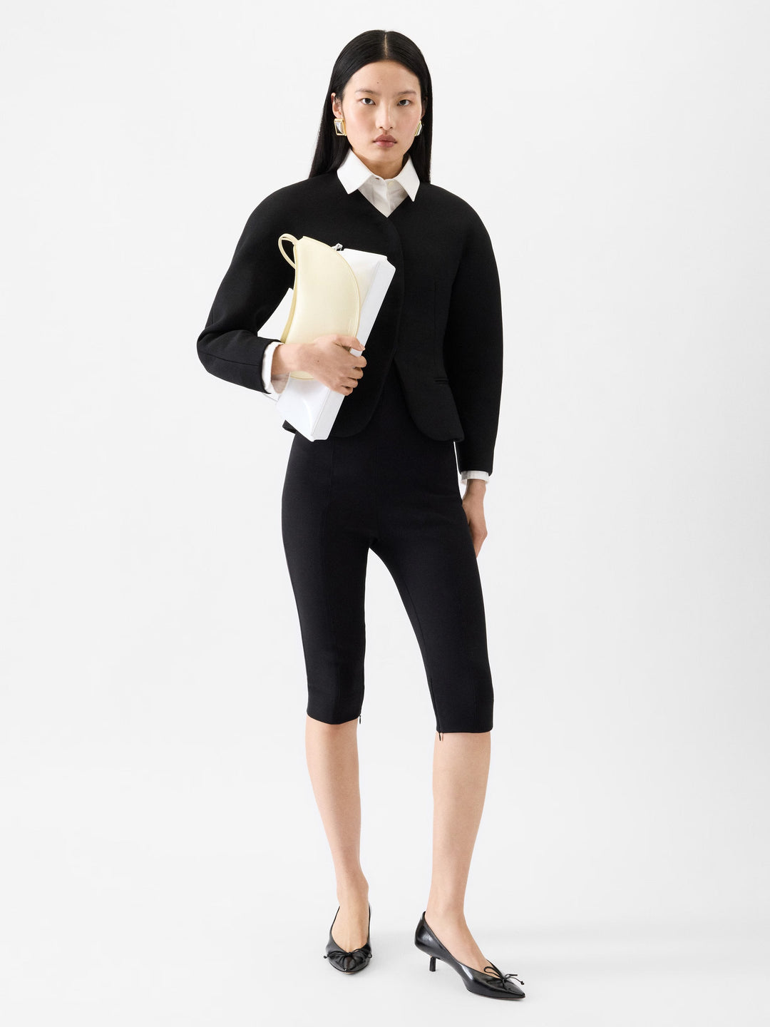 La Petite Veste Ovalo
