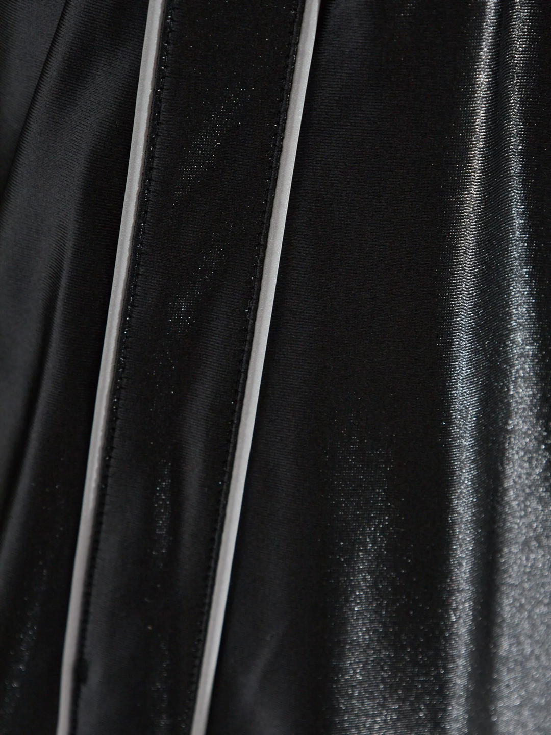 Mid-Rise Trackpant With Reflective