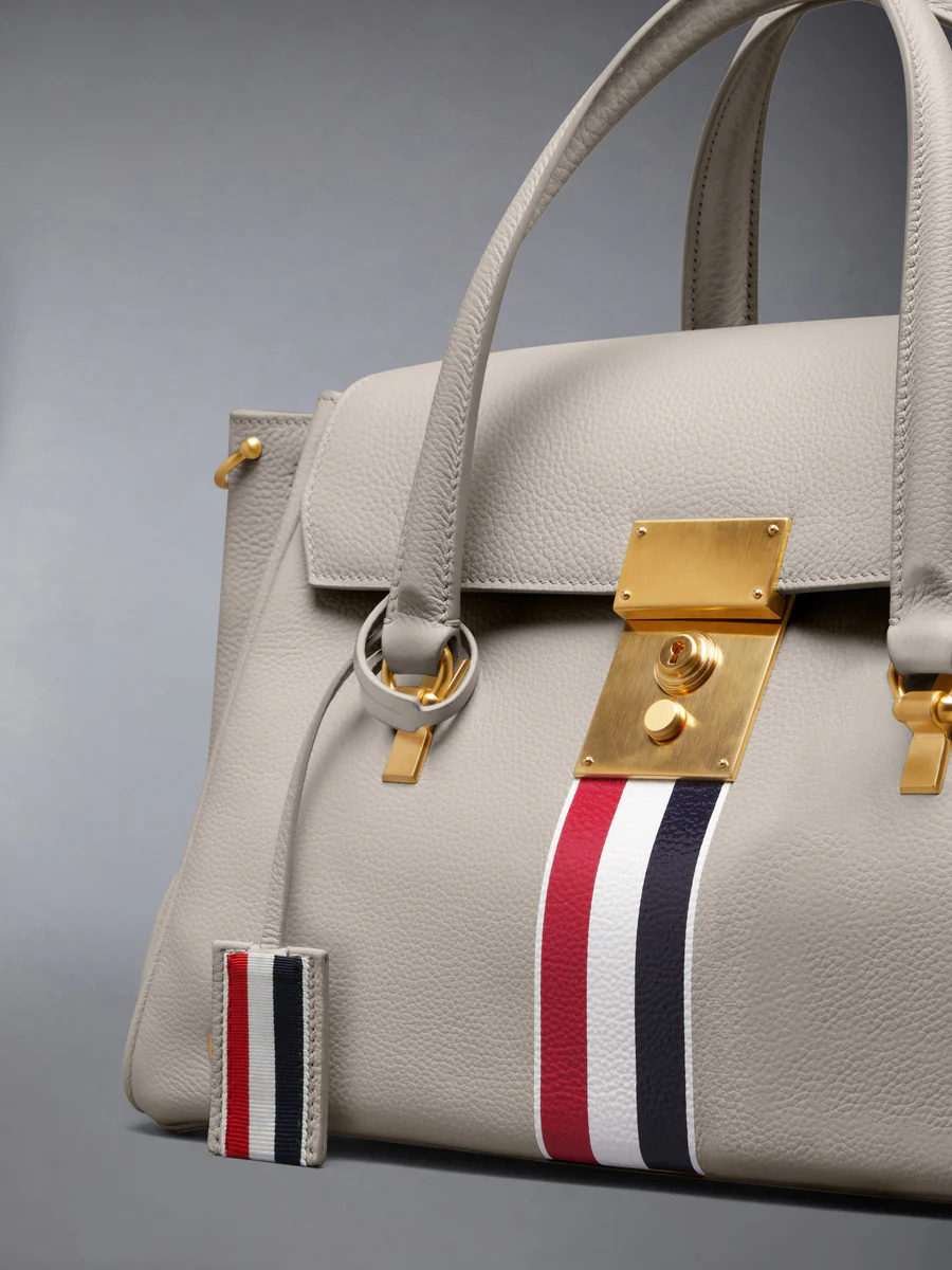 Soft Mrs. Thom Luggage Bag