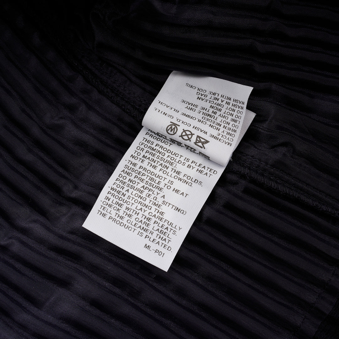 HOMME PLISSE ISSEY MIYAKE Basic Two Button Jacket - view 4