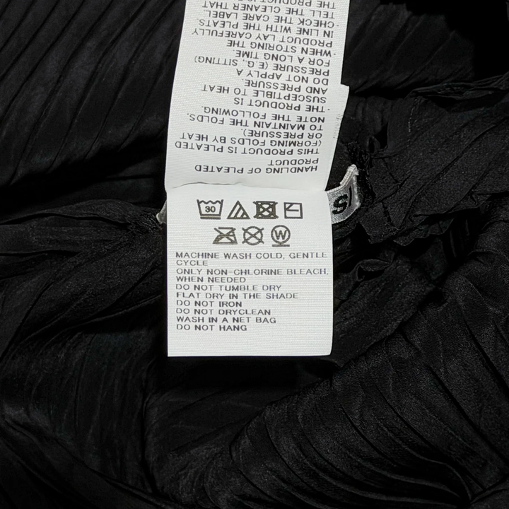 Plaster Pleats Solid Dress