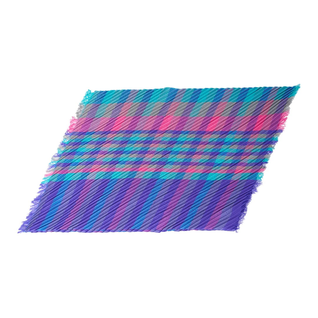 Check Pleats Stole