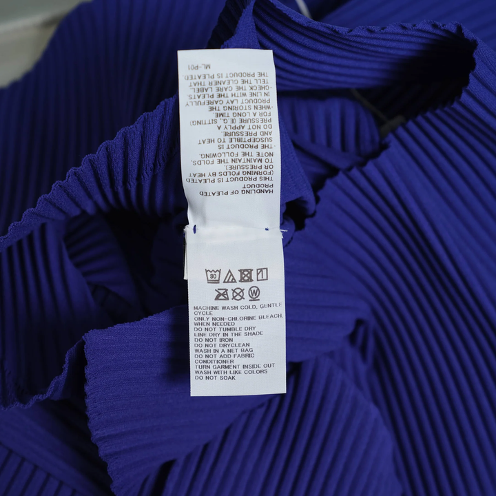 Fine Knit Pleats Blouse