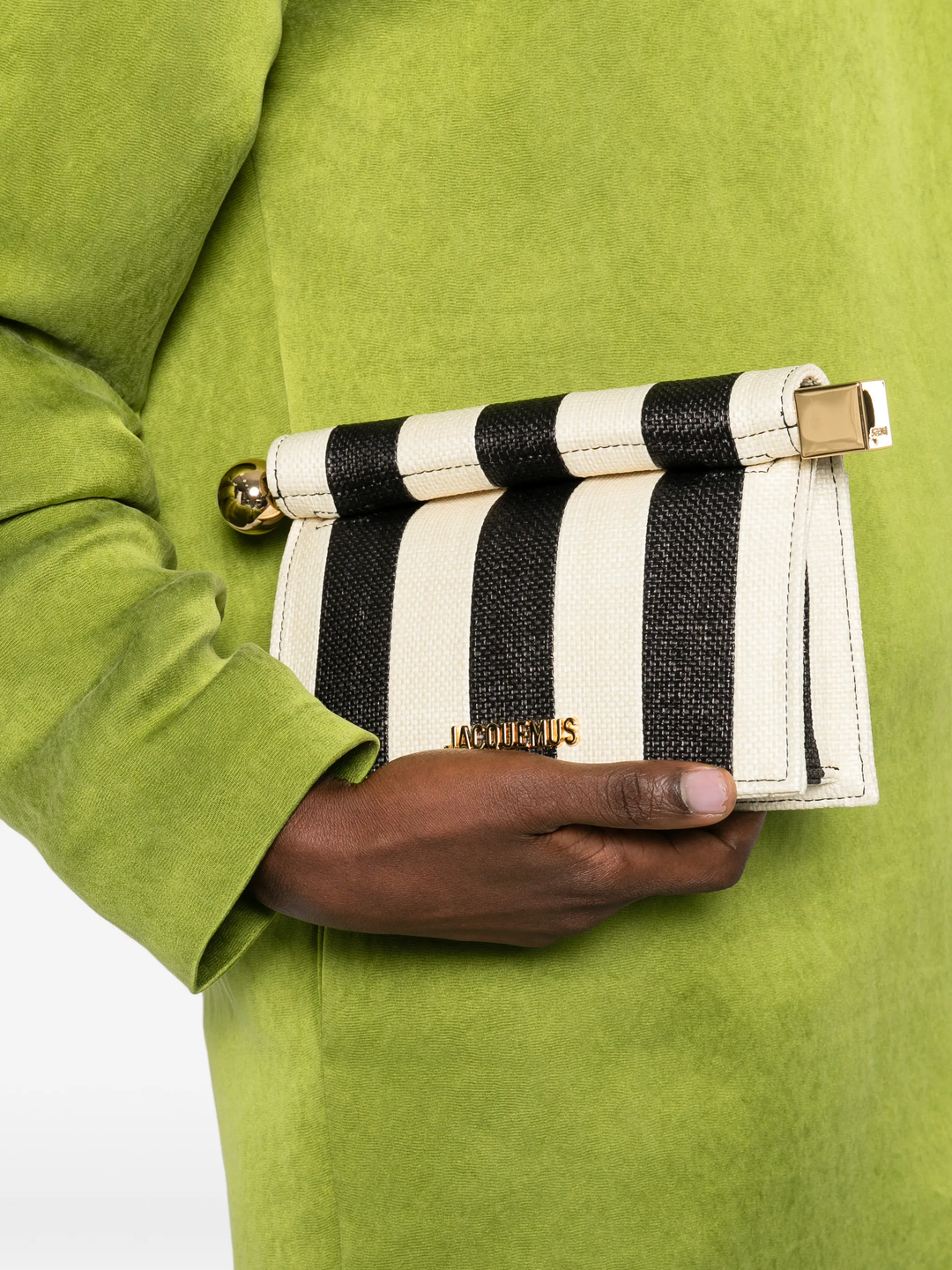 La Petite Pochette Rond Carre