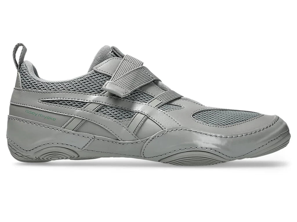 ISSEY MIYAKE x ASICS Hyper Taping Sneakers