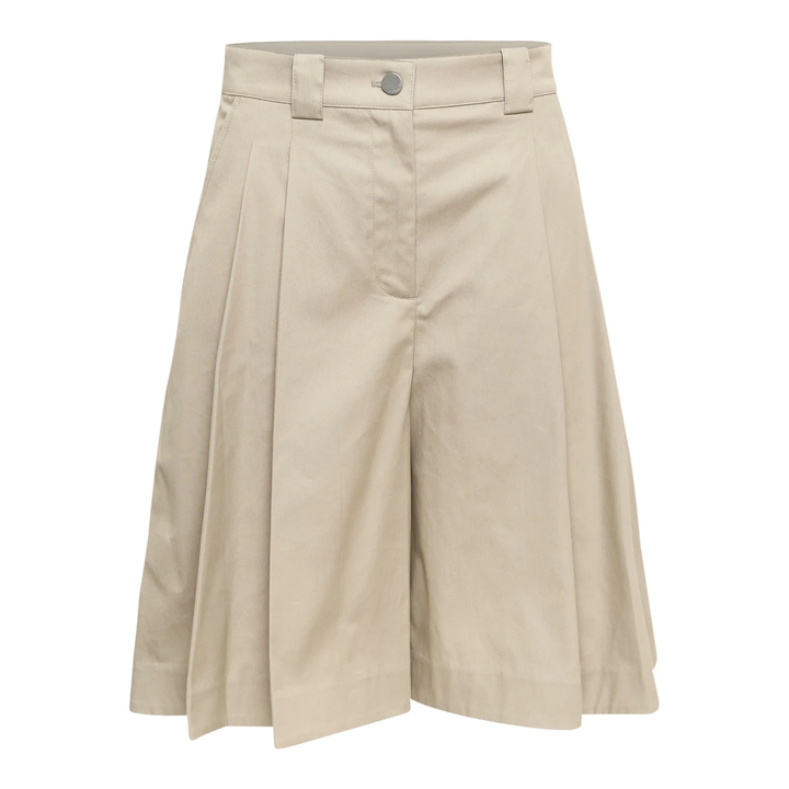 Wide Pleated Shorts