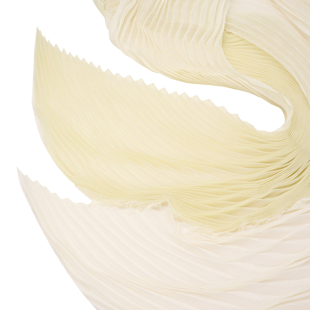 ISSEY MIYAKE Gradation Ramie Pleats Stole - view 3