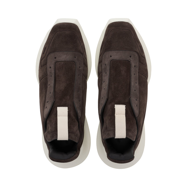 Geth Runner Suede Sneakers