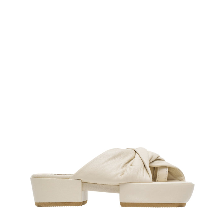 Twist Shoes