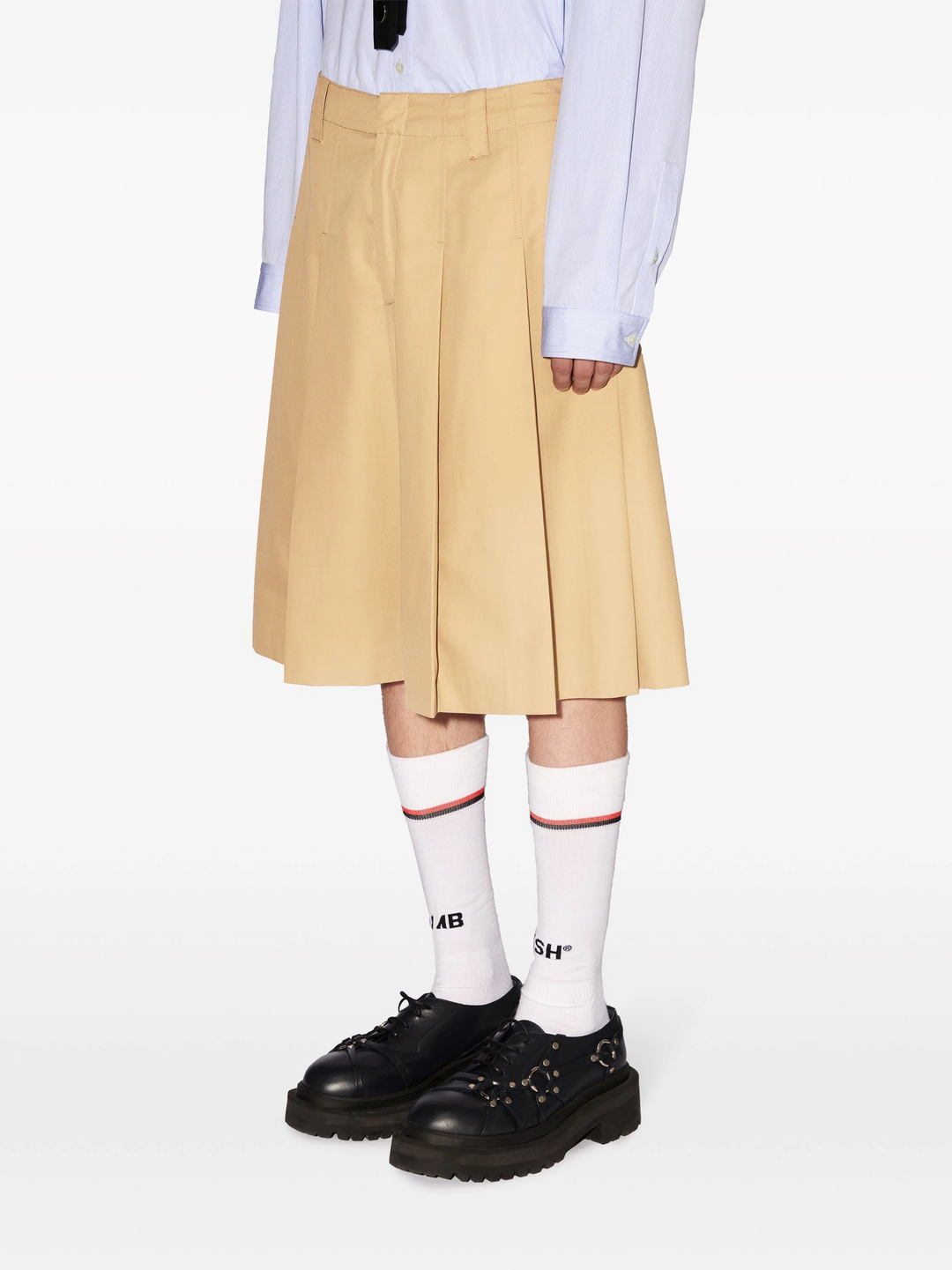 Cotton Pleated Short Pants