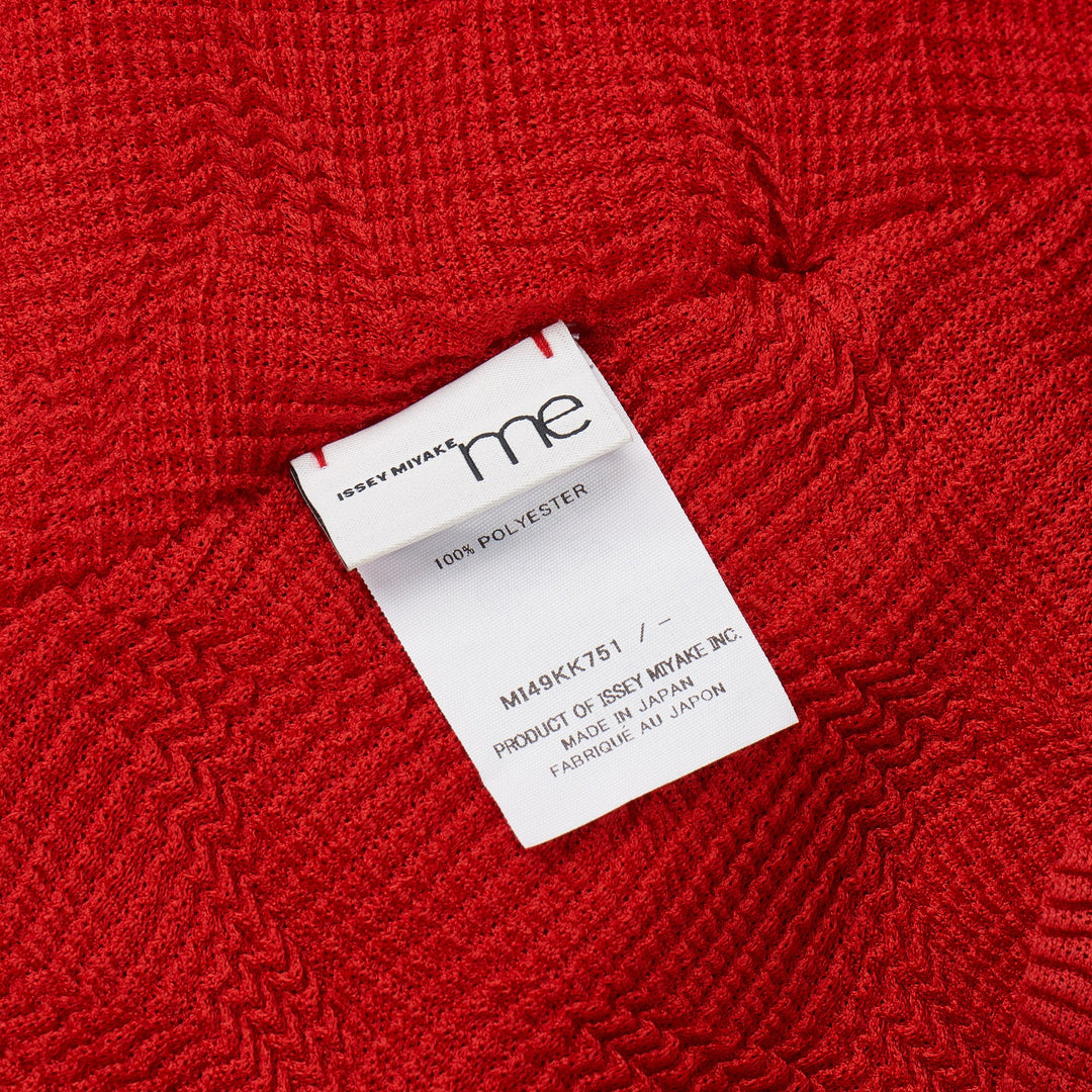 Wave Knit Stretch Pleats Top