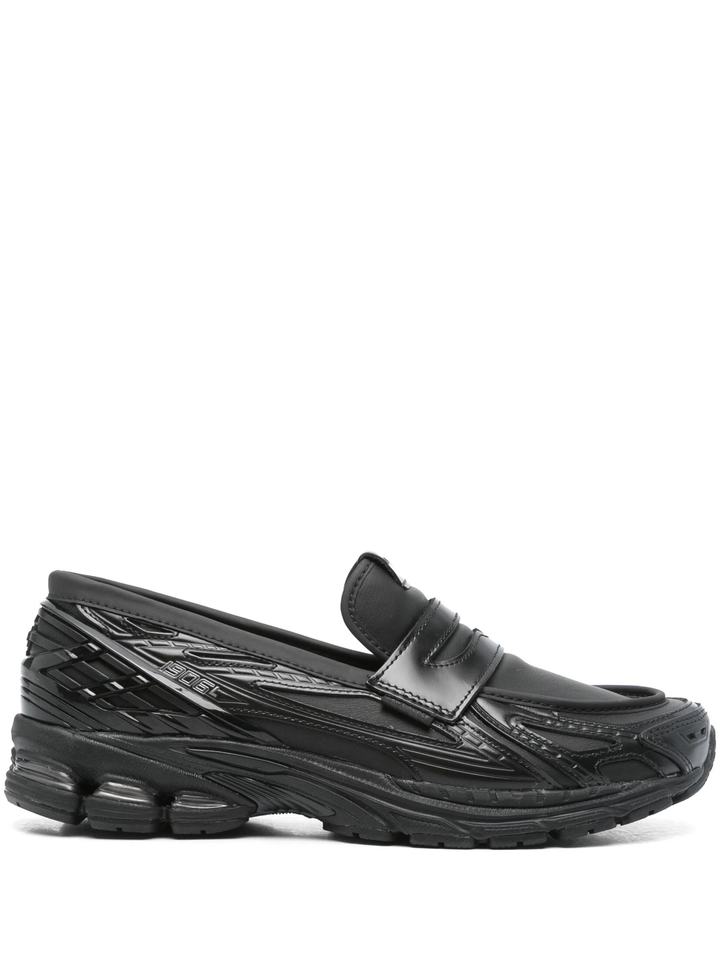 Smooth Leather New Balance 190 Sneakers