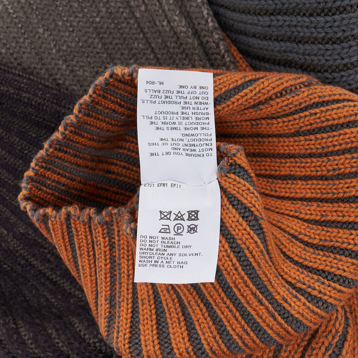 RB Drawing Scarf
