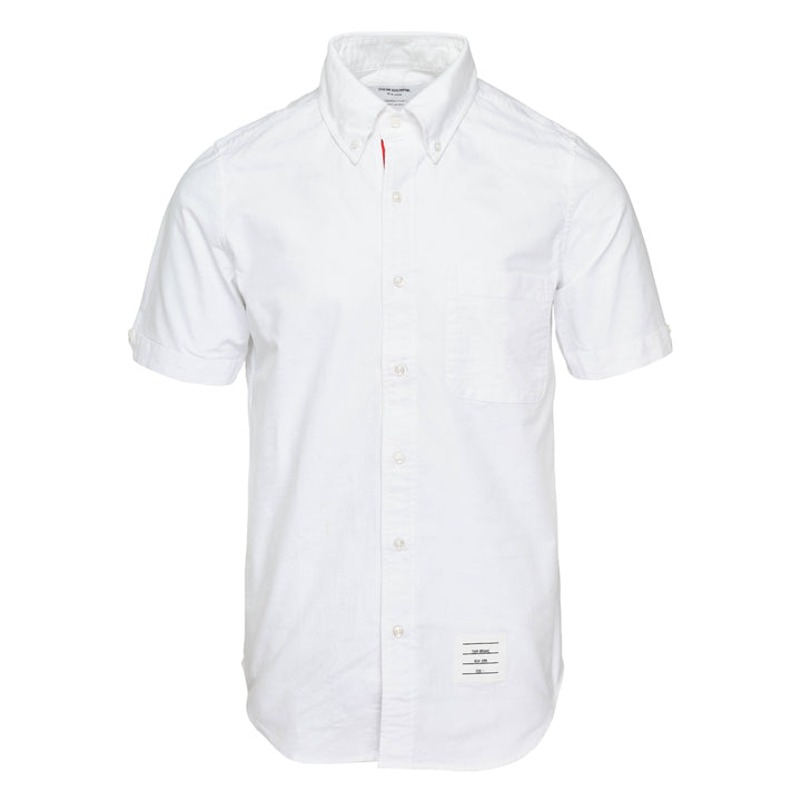 Thom Browne Straight Fit Button Down Short Sleeve Shirt – Available at Club 21, Official Retailer in Singapore, Malaysia & Thailand with Global Shipping Online