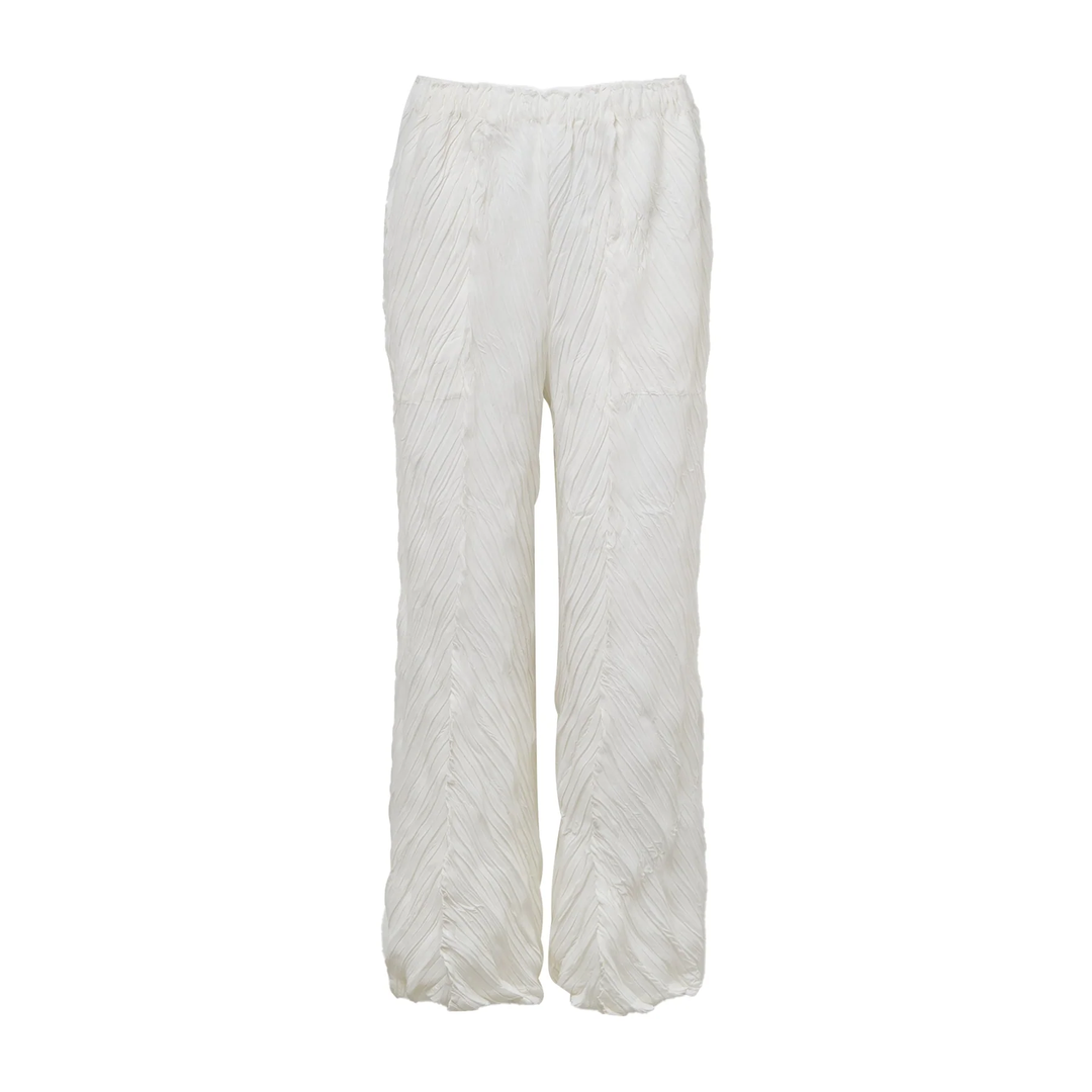 Wrinkled And Twisted Pleated Pants